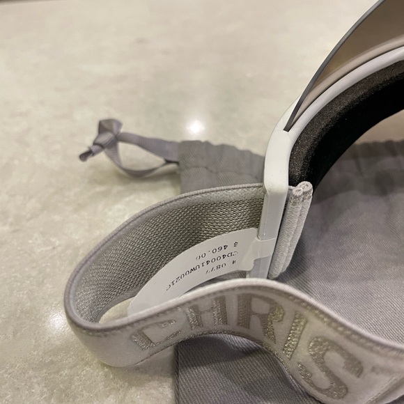 NEW Authentic CHRISTIAN DIOR DiorClub1 Sun Visor - Picture 5 of 16